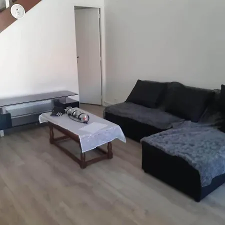 Ground-floor With Private Garden * Étampes