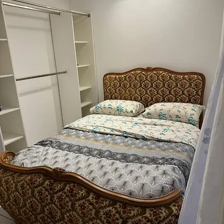 Apartamento Ground-floor With Private Garden